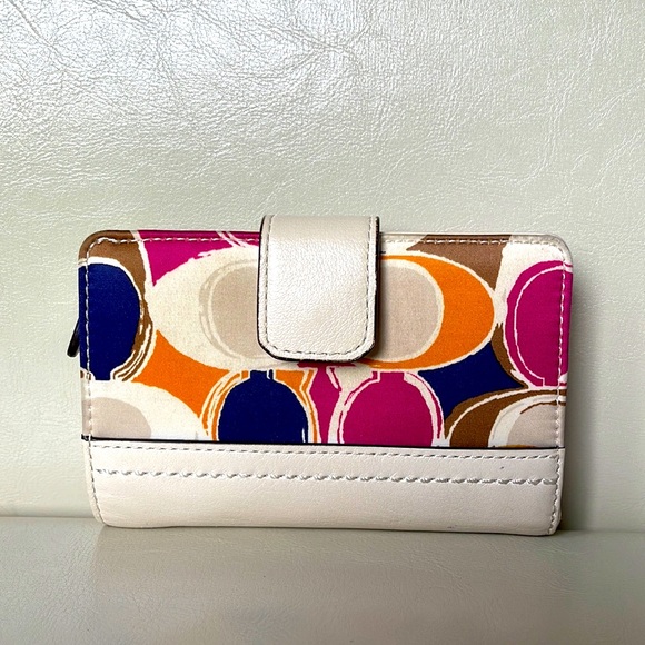 Coach fabric and leather small wallet - Picture 1 of 4